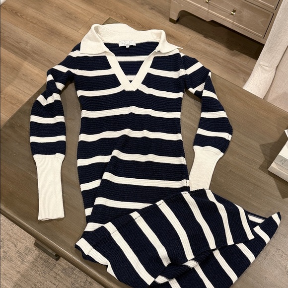 Arlie Striped Midi Knit Dress in Navy & White
L'Academie - Picture 3 of 3